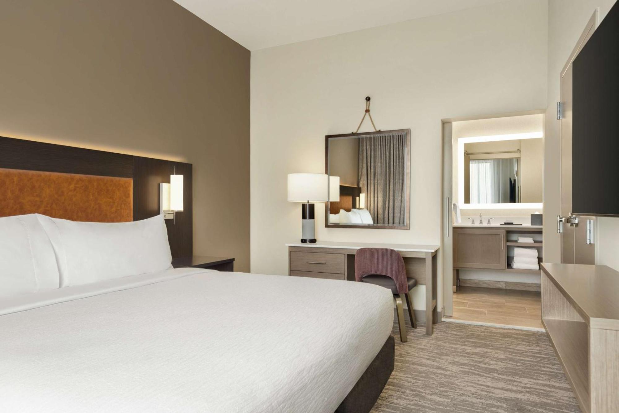 Hotel Embassy By Hilton